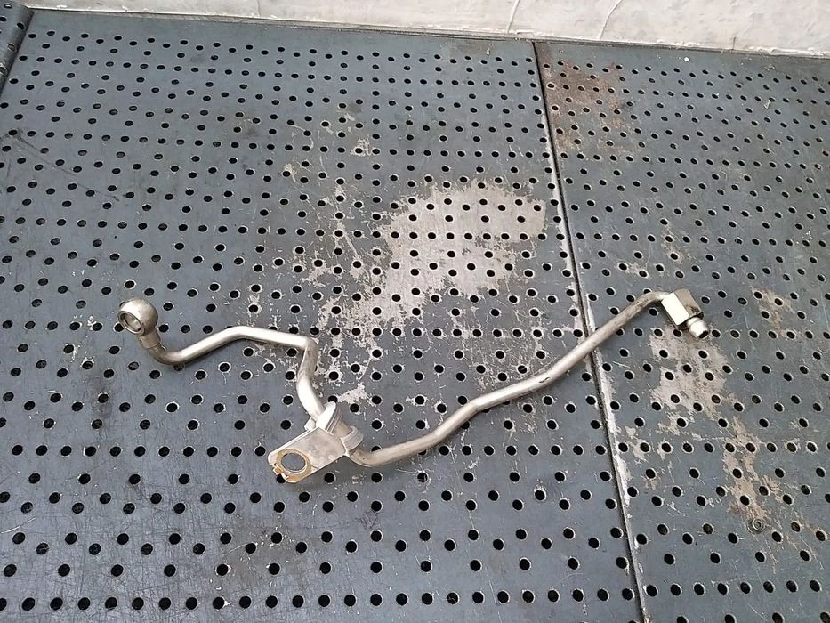 Conducta ulei tur turbo 2.0 tdi audi a4 b9 8w 04l145771h