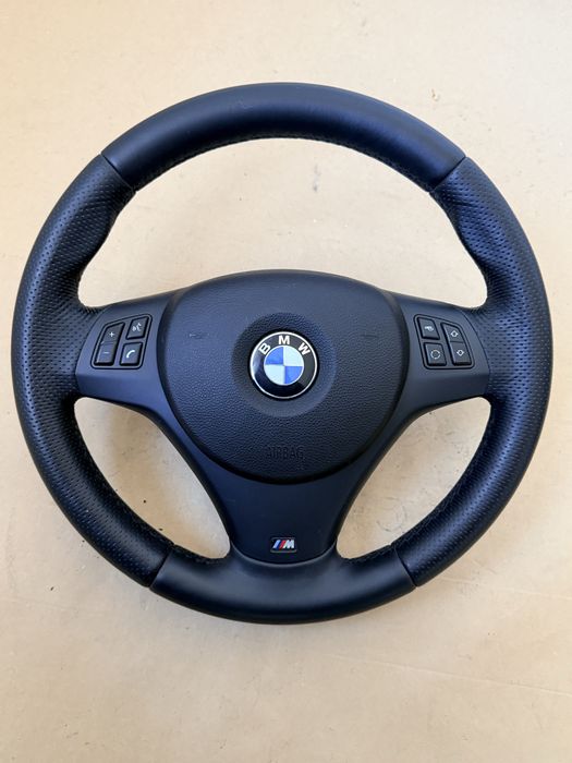 Бмв М волан bmw e84 e87 e90 e91 e92 e93