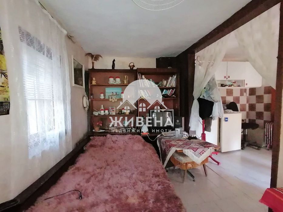 Къща/ Вила във вилна зона до с.Приселци, обл. Варна