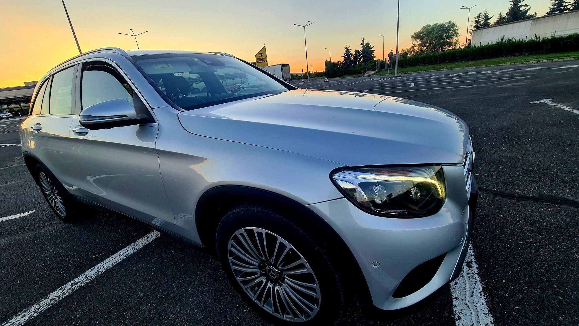 Mercedes Glc 2.2 170cp || 2018 ||4x4 ||‼️ Variante Auto ALT PREȚ l‼️
