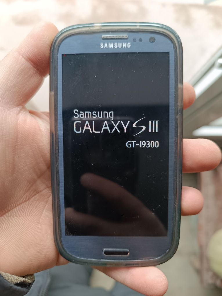 Samsung Galaxy S3   16 GB