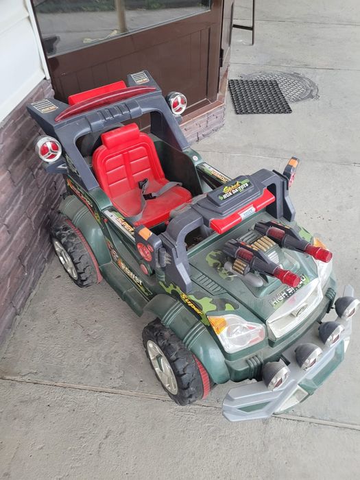 Продаётся электромобиль