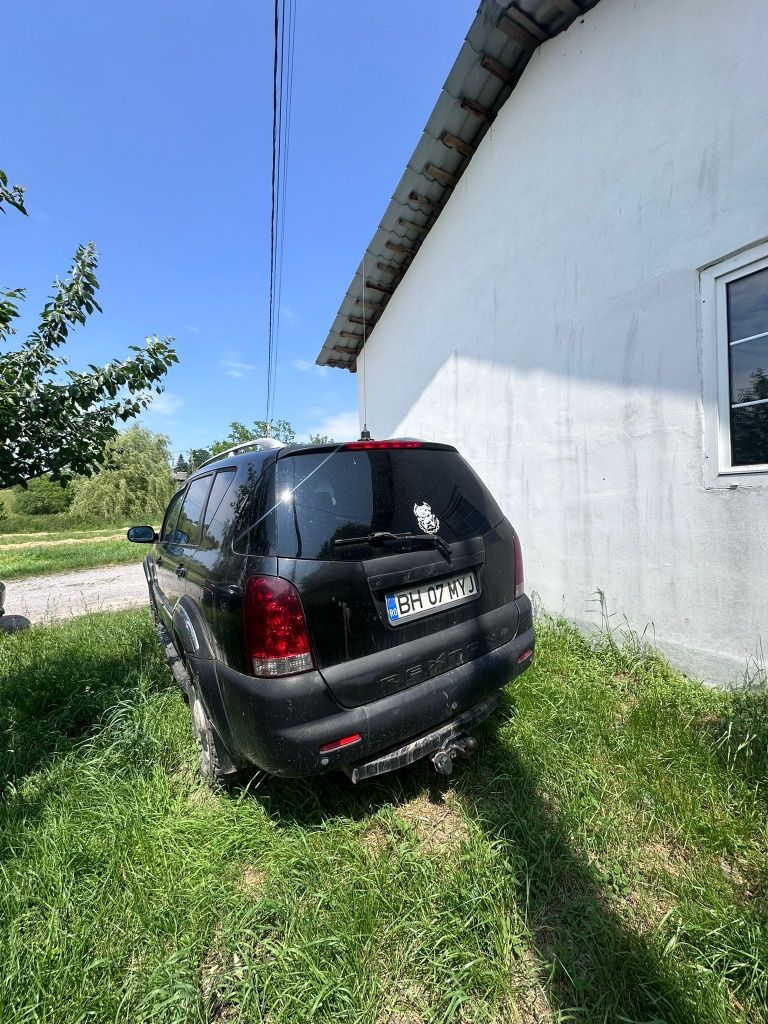 vand urgent  rexton in stare inpecabila fara propleme