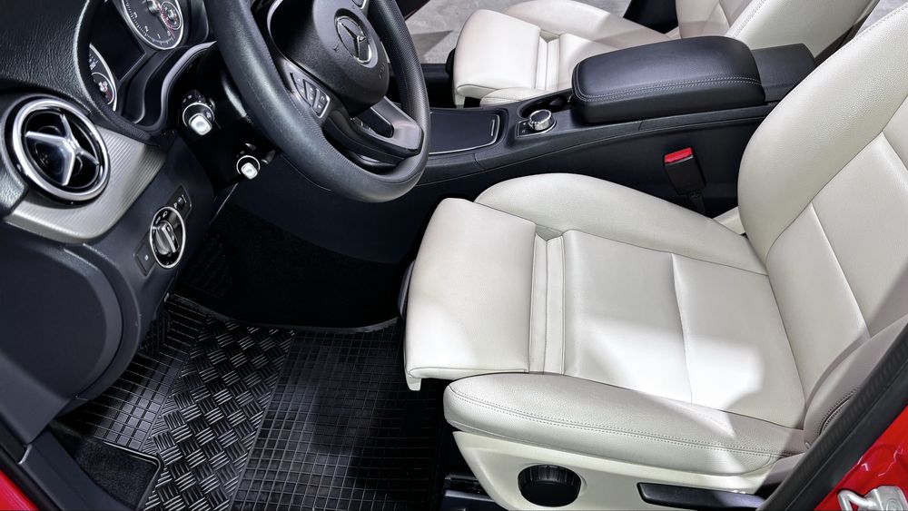 Detailing interior si exterior auto