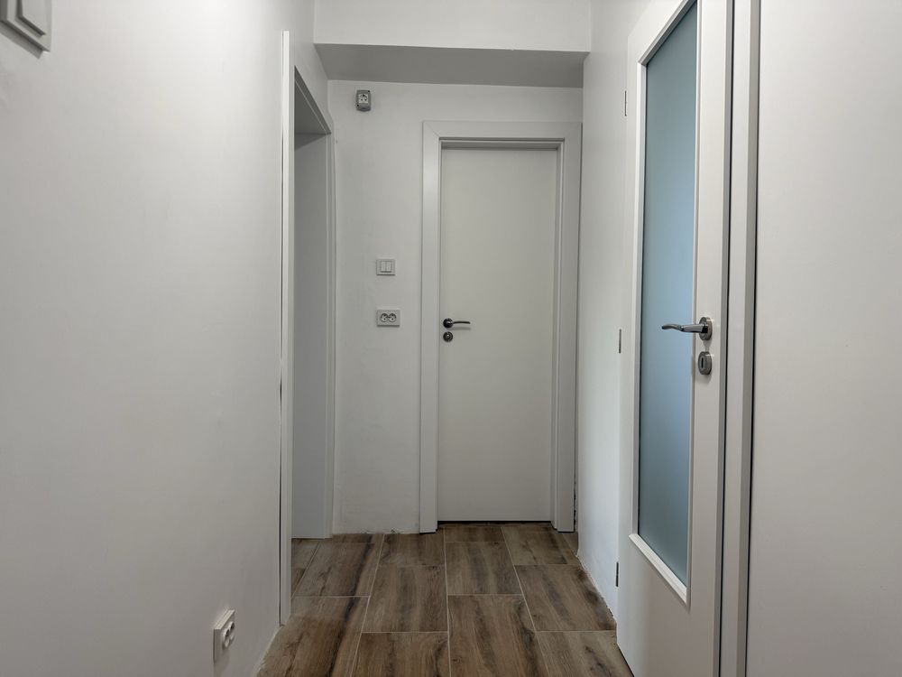 Apartament 2 camere, parter, zona Piața Mihai Viteazu