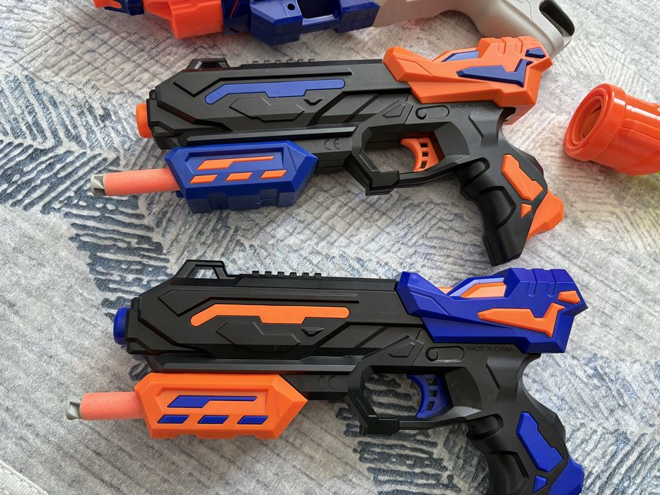 Бен тен, Бластер, Nerf,пистолет с въздух