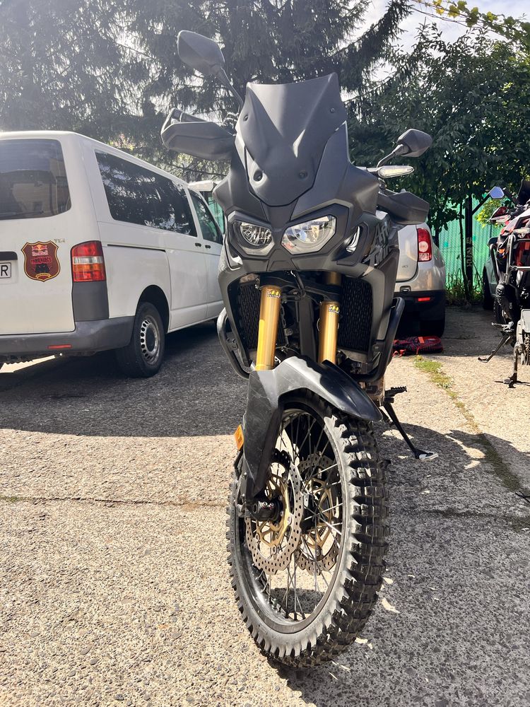 Honda Africa Twin 1000l manuala