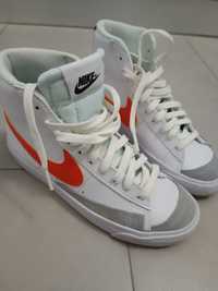 Nike blazer mid white and Orange