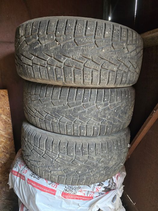 Продам зимние шины