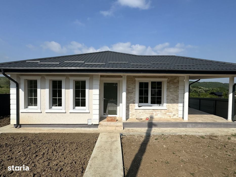 480 mp teren! Încălzire în pardoseală! Casa Bucium - Visan