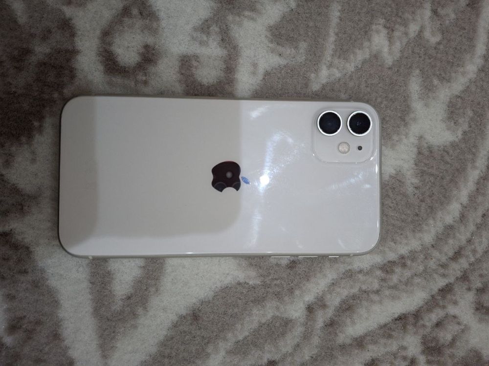 Продается Iphone 11