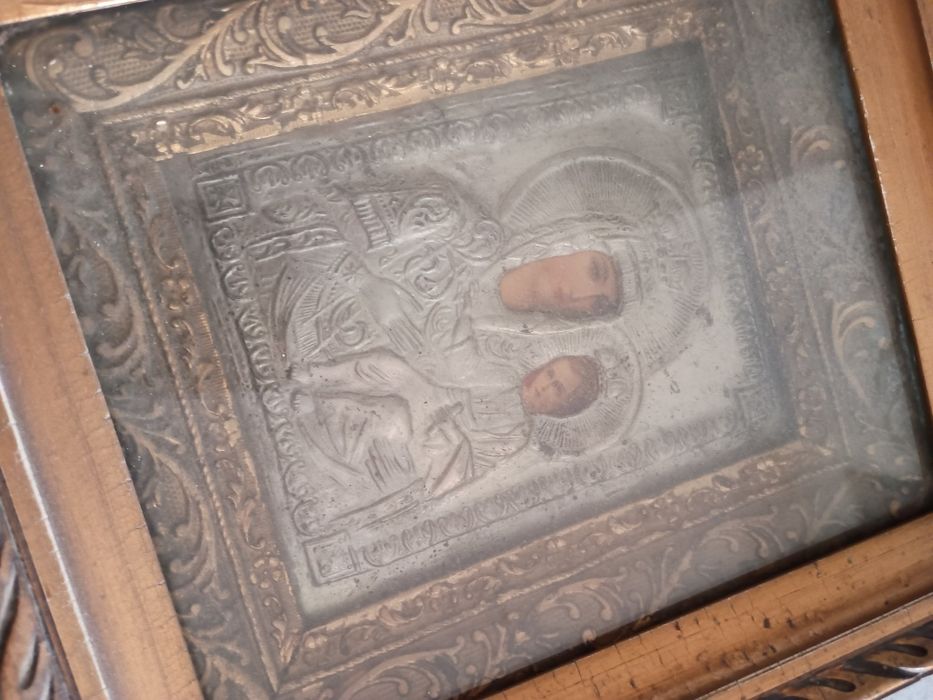 Icoana Maicii Domnului  cu Pruncul