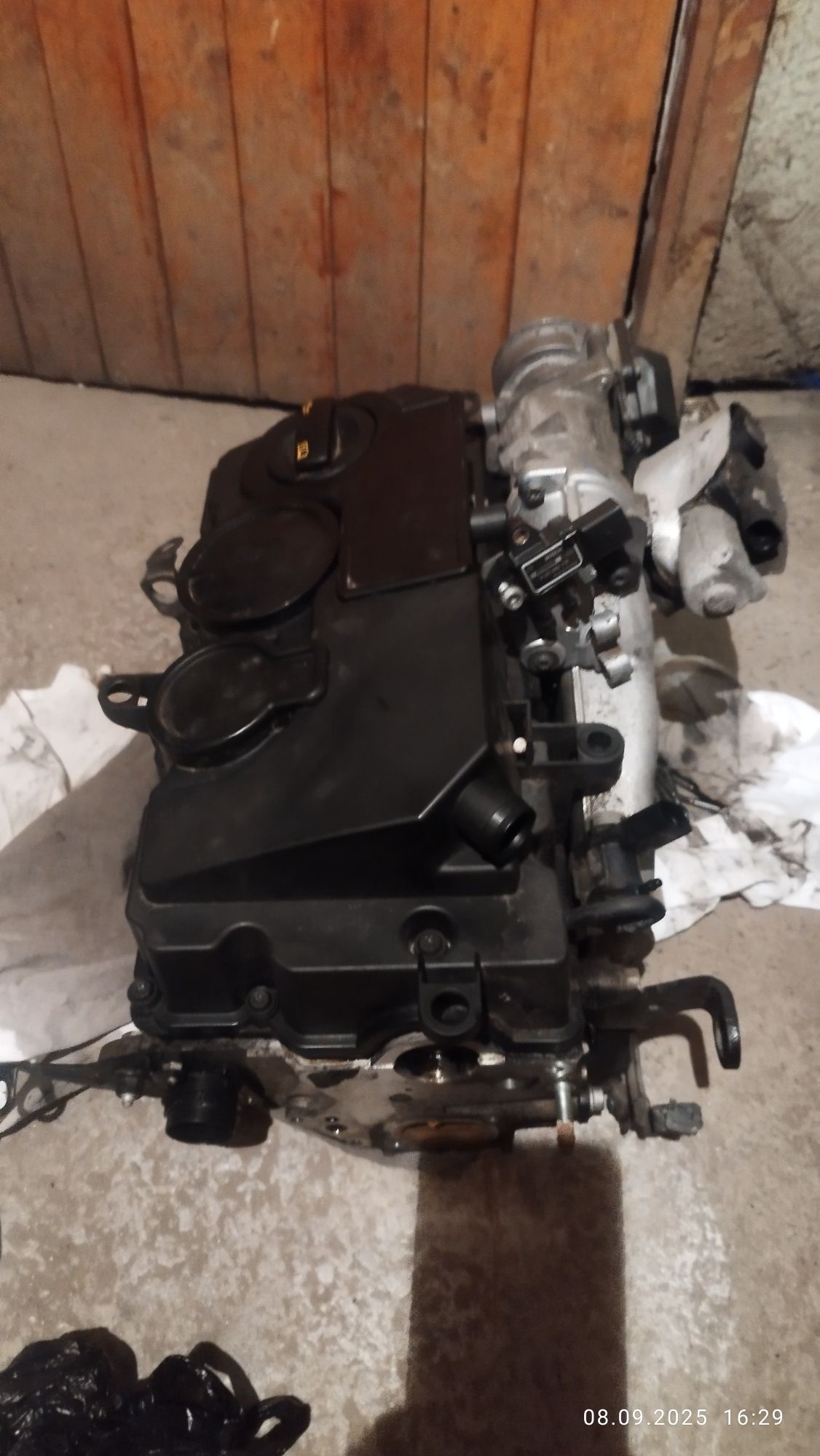 Глава за 1.9 ТДИ BLS, BKC, AVQ