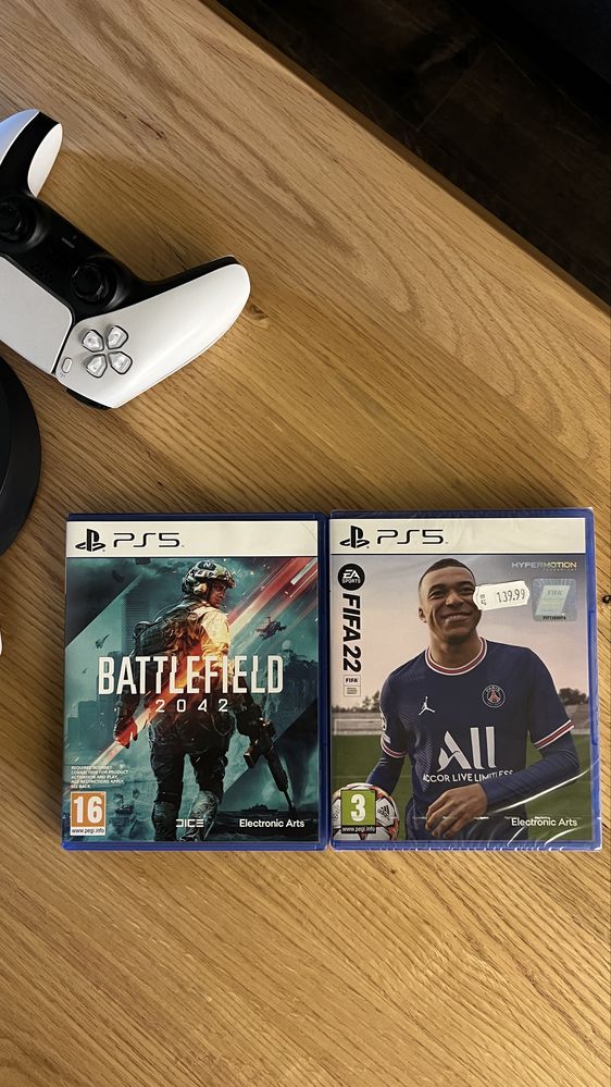 Playstation 5 Disc Edition с пълен комплект аксесоари