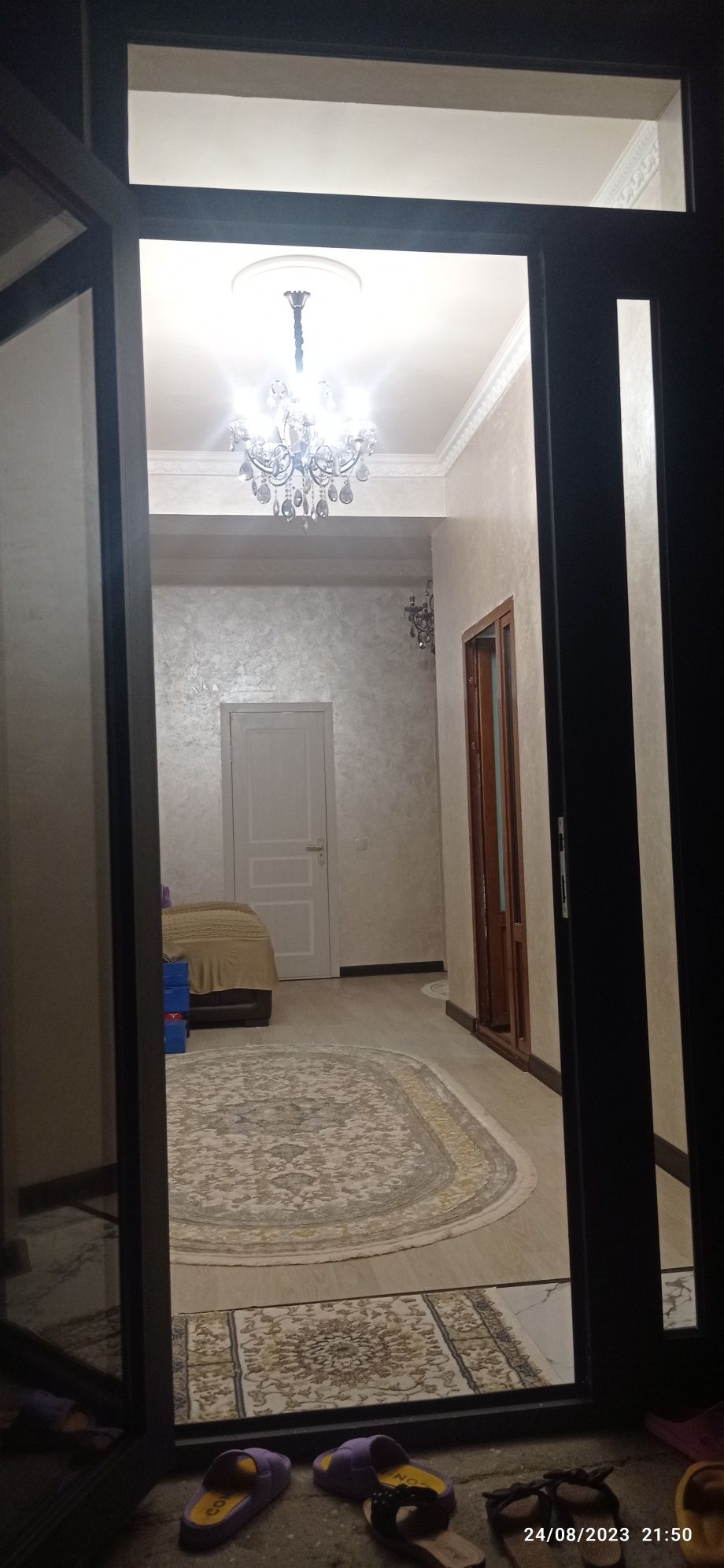 Kvartira  ayol qizlar uchun