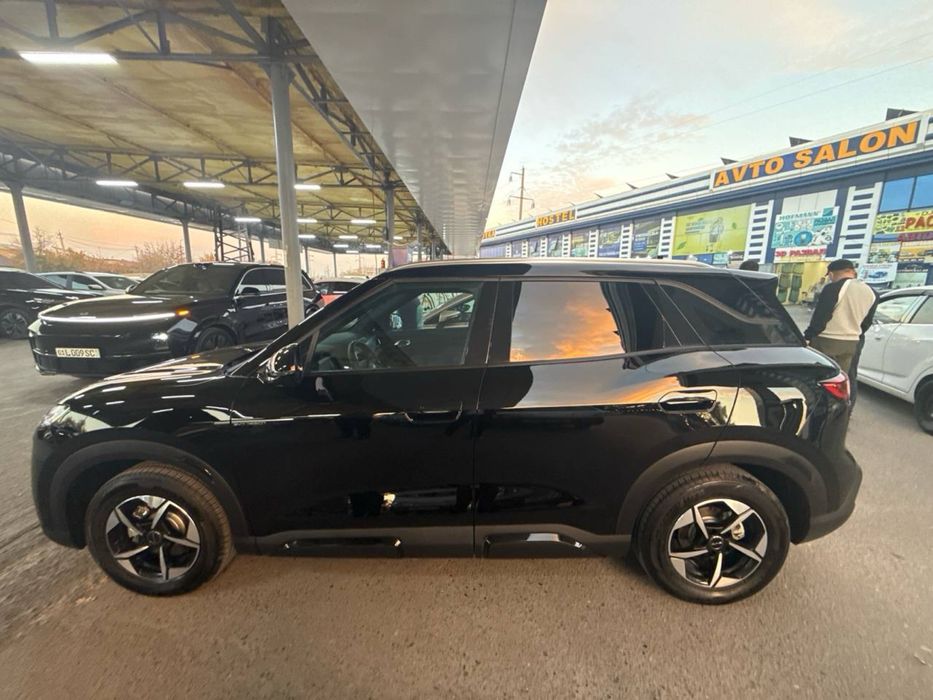 BYD Yuan Up Full 2025 Ofitsalni