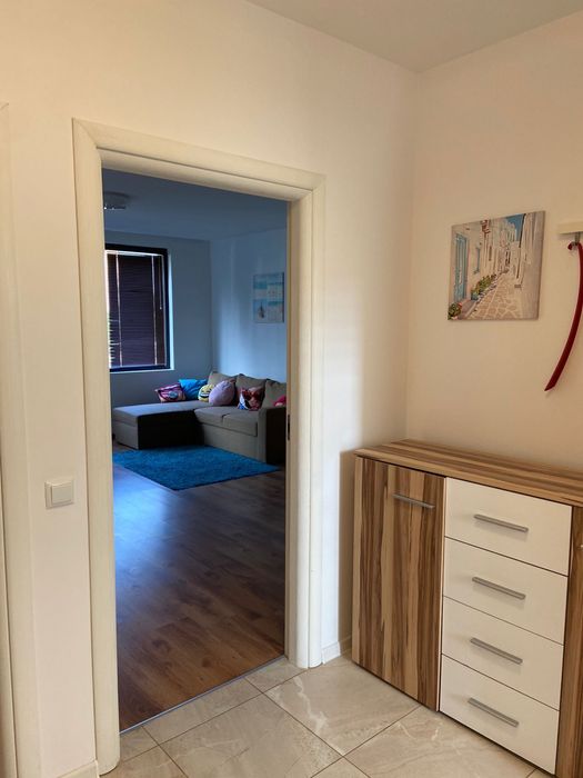 Дава се под наем Двустаен апартамент в Варна, м-т Траката - 60 кв.м за 550 € - Снимка #2