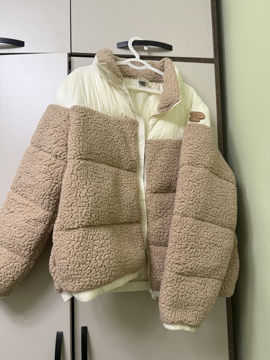 Куртка женская М фирменные