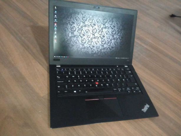 Laptop Lenovo X280 Thinkpad, touchscreen, I5,8Gb,256Gb NVME! Garantie!
