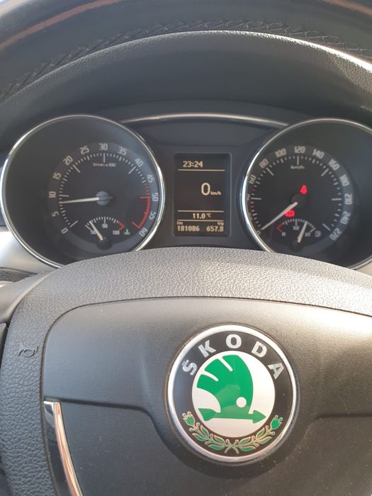 Vand Skoda Superb - 2011 - 182.000km