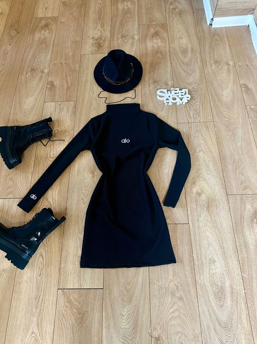 Разкошно спортноелегантна ежедневна рокля