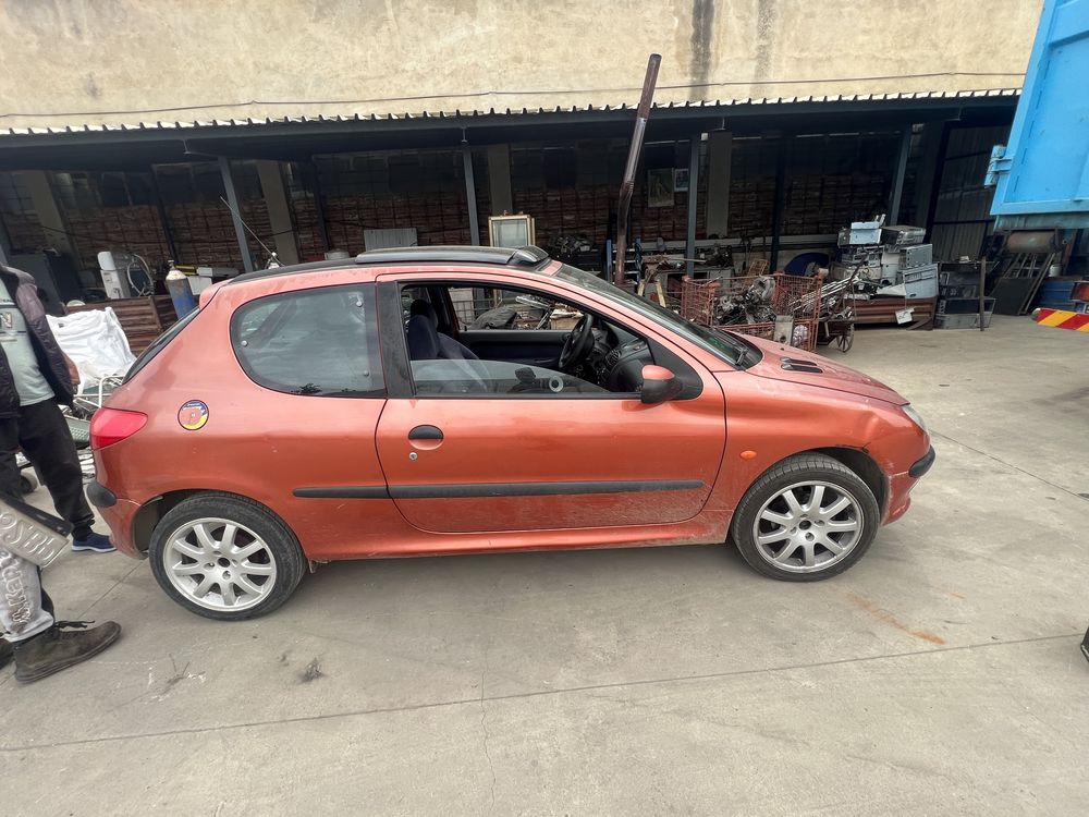 Peugeot 206 / Пежо 206 1.4 НА ЧАСТИ