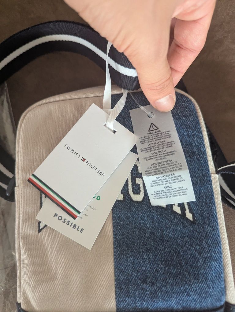 Оригинална торбичка Tommy Hilfiger