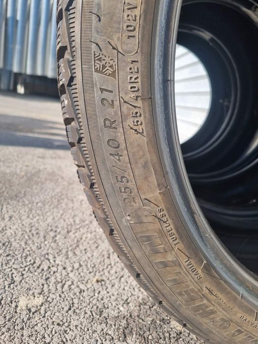 Зимни гуми 255/40/21 и 285/35/21