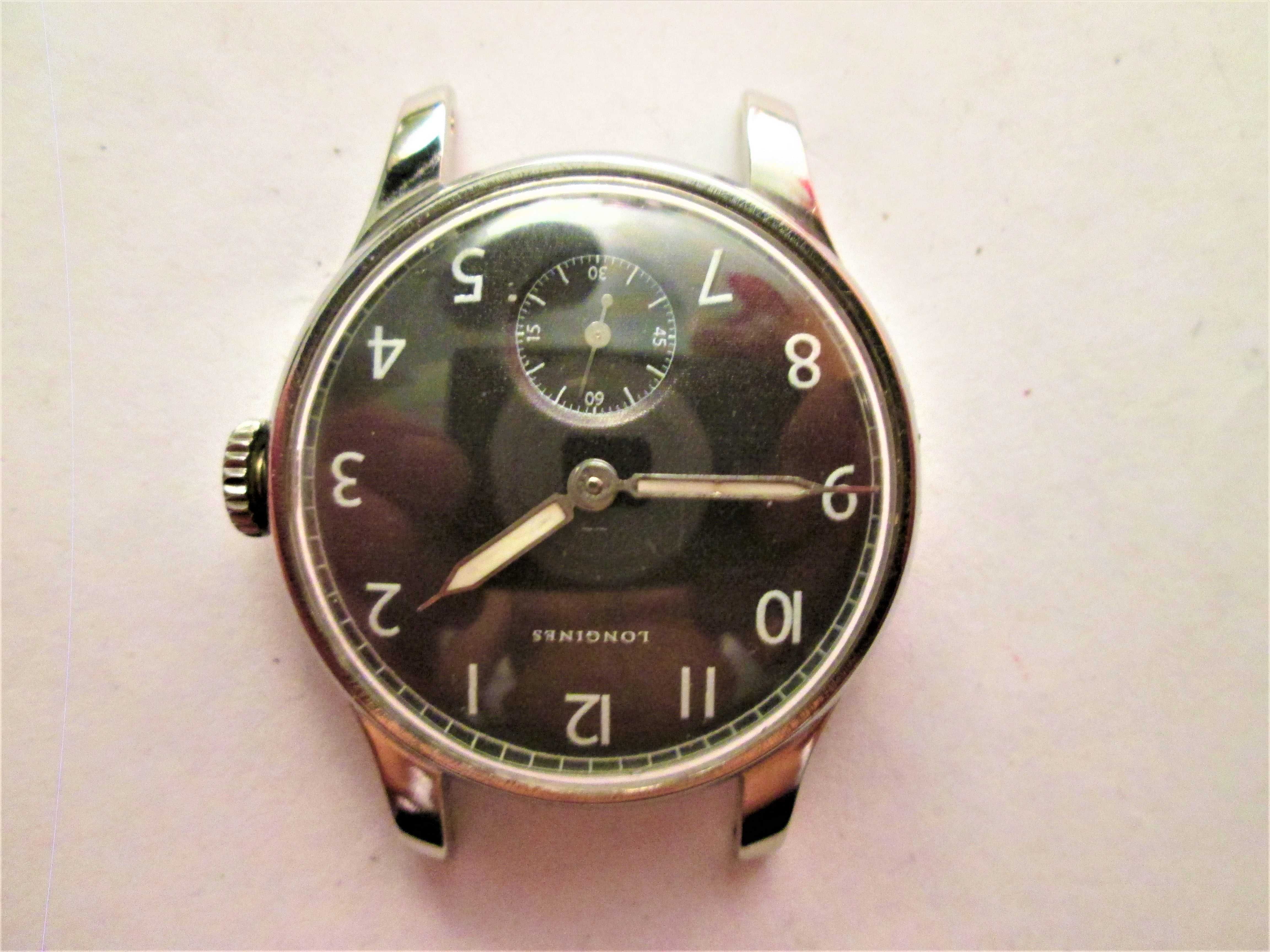 Vintage Longines Calatrava , anul 1950, diametru 32 mm, cadran negru,