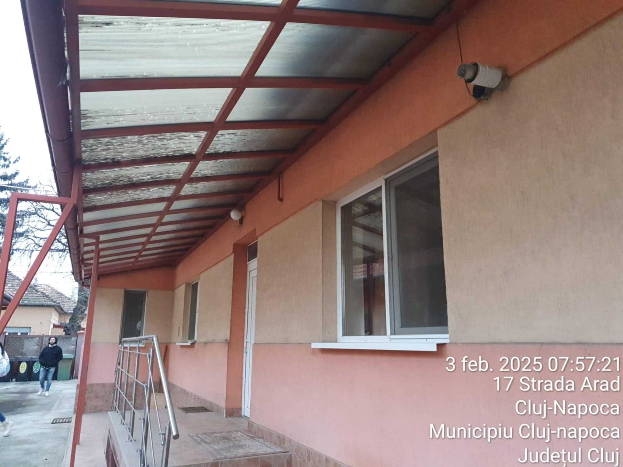 Casă cu 1200 mp teren de vânzare.Cluj Napoca, cartierul Bulgaria.
