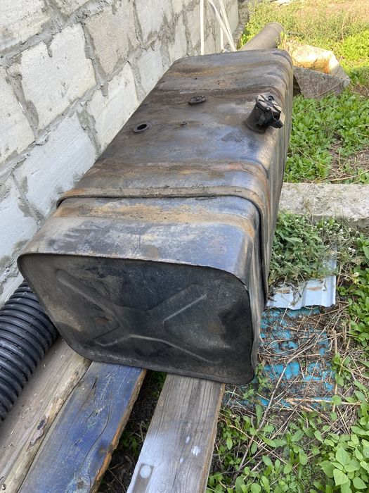 Продам топливный бак, 500л камаз
