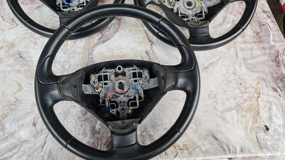 Кожени волани Peugeot, Citroen, Fiat