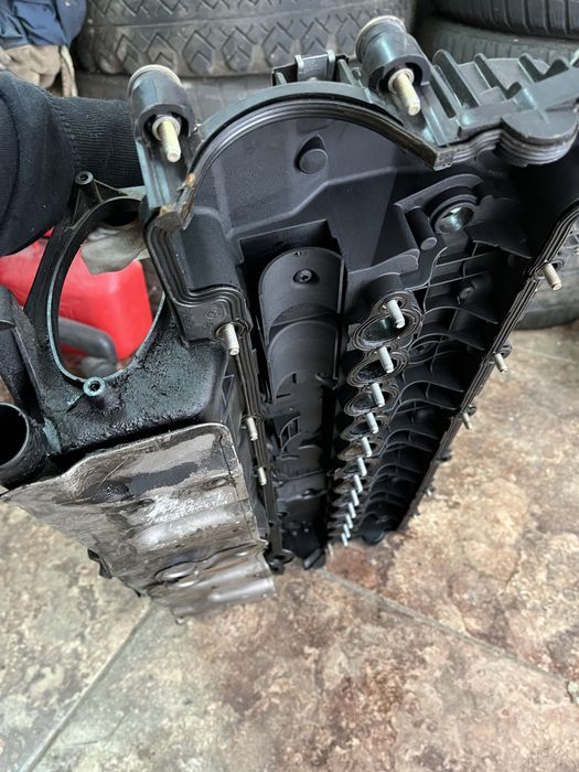 Глава за БМВ 3.0 дизел 231кс перфектна