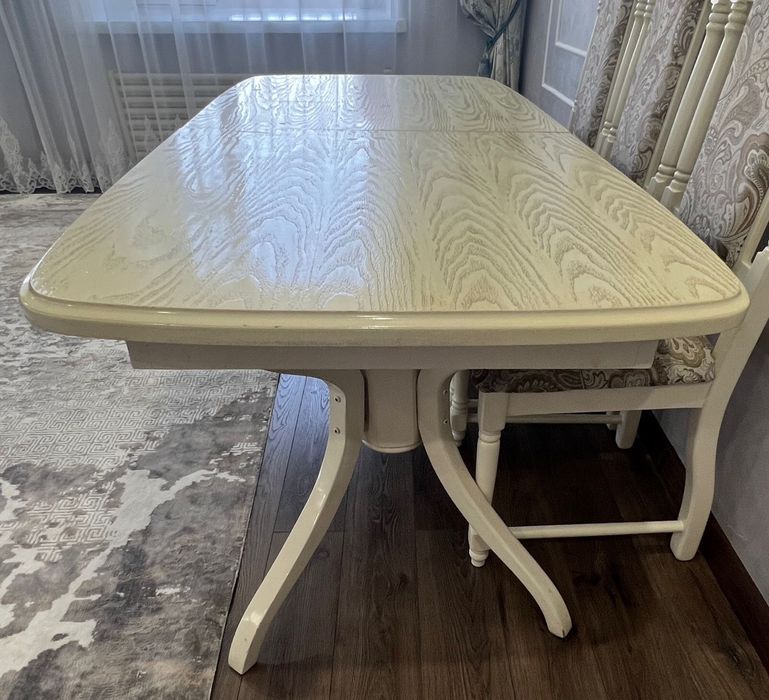 Продам раздвижной стол