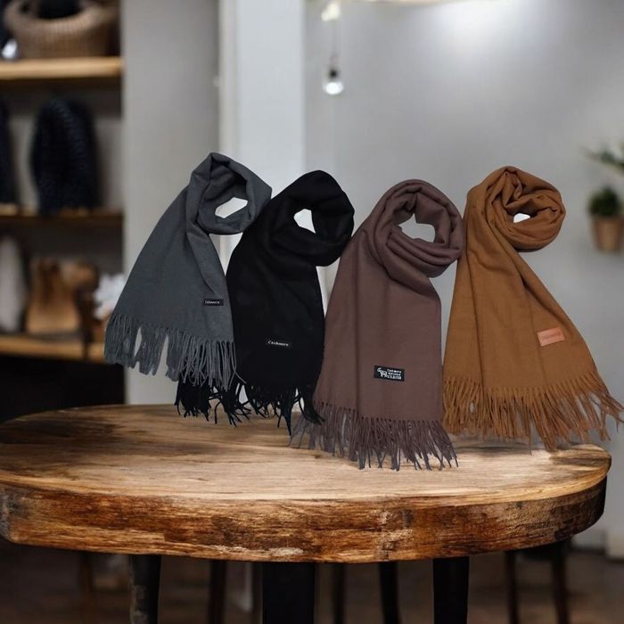 Ликвидация на шалове, шапки и компликти