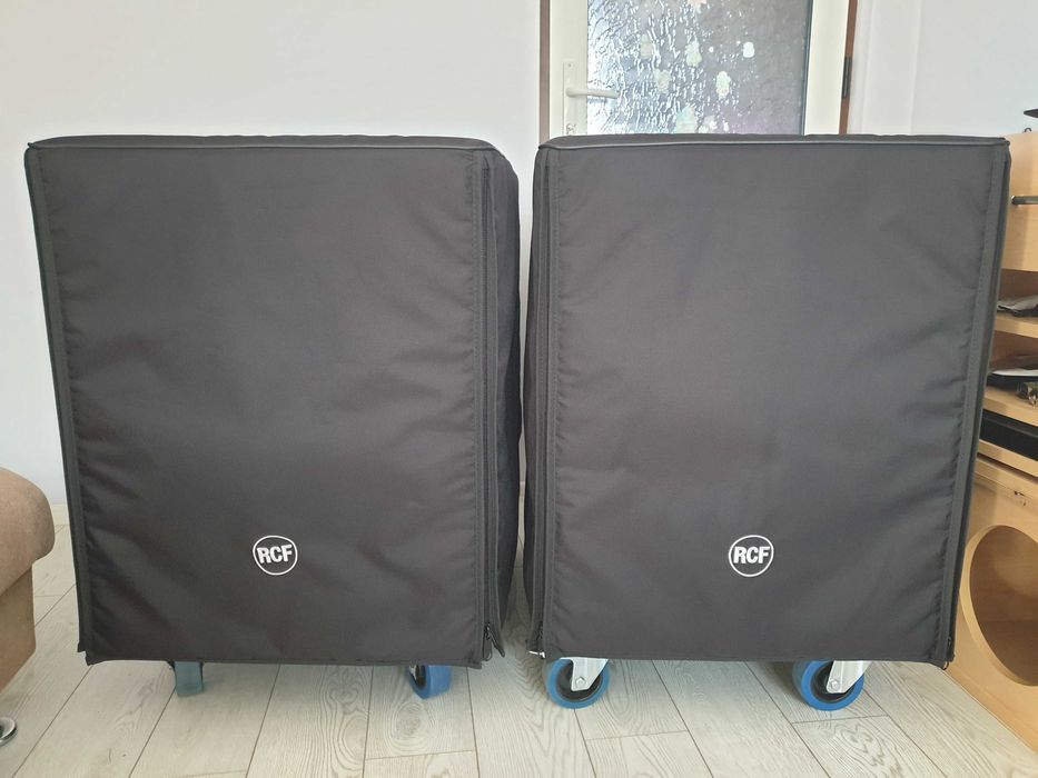 Калъфи за RCF SUB 8004-AS