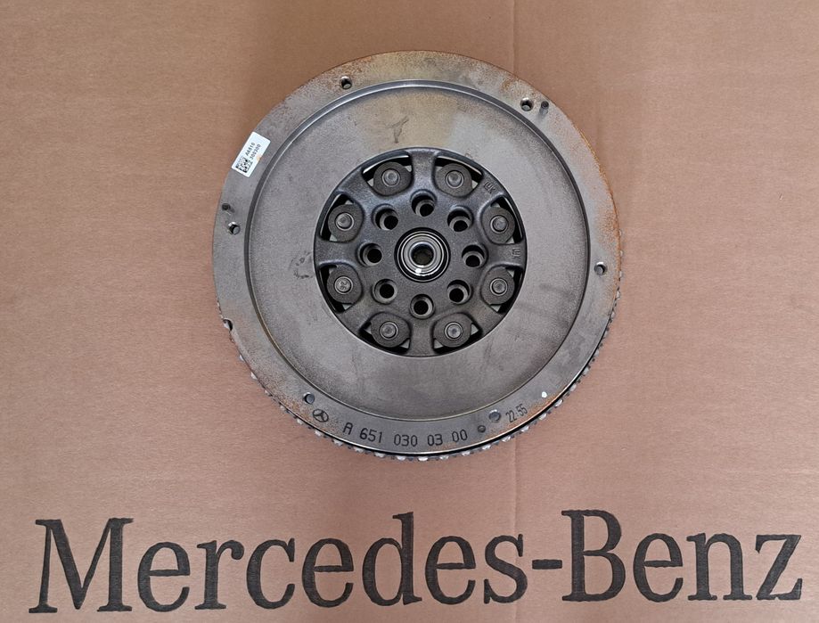 Chit Ambreaj Vito - Viano W447 Produs NOU ORIGINAL MERCEDES ÎN OFERTĂ