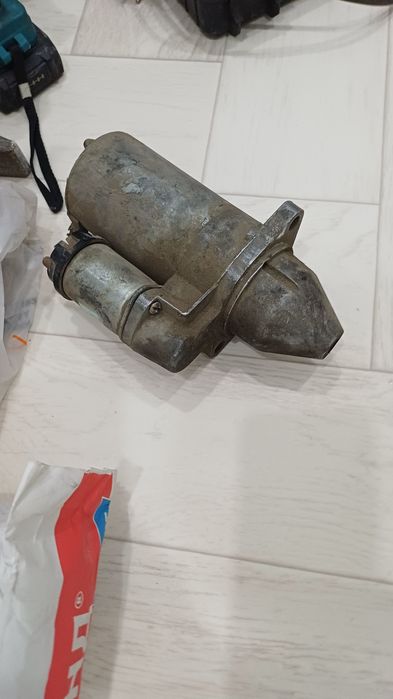 Продам срочно стартер