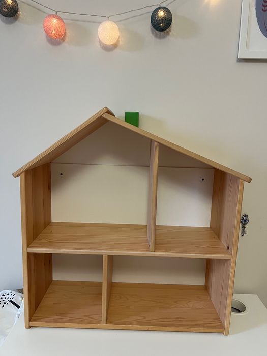 Kъща за кукли/стенна етажерка Ikea