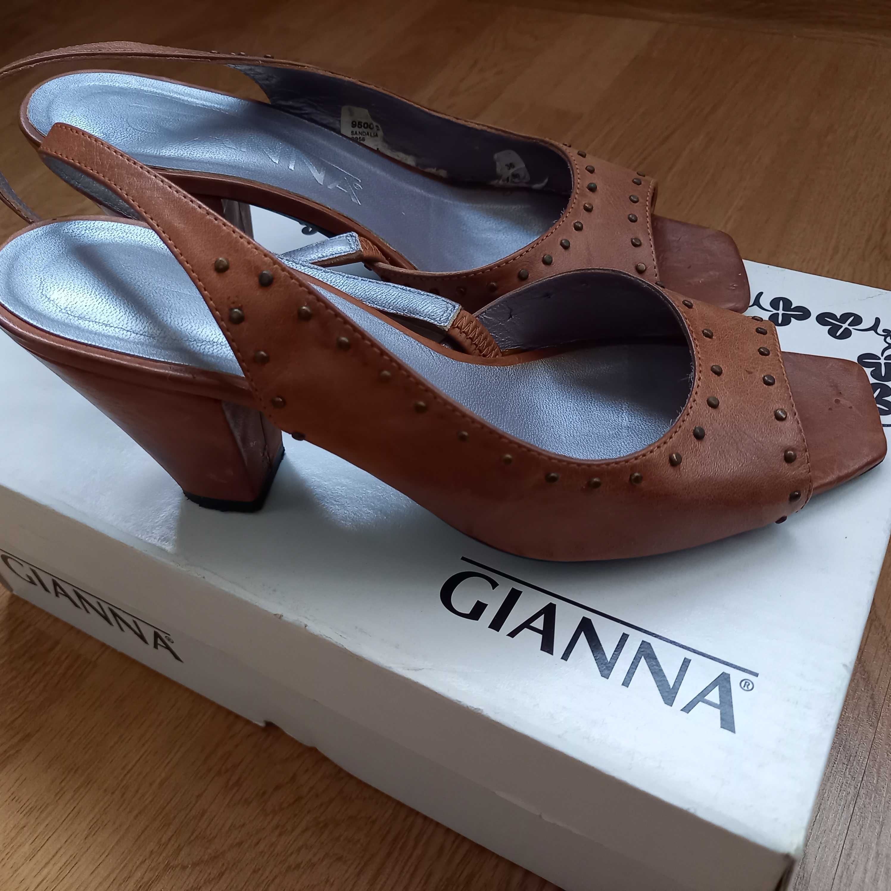 Sandale dama Gianna marimea 36