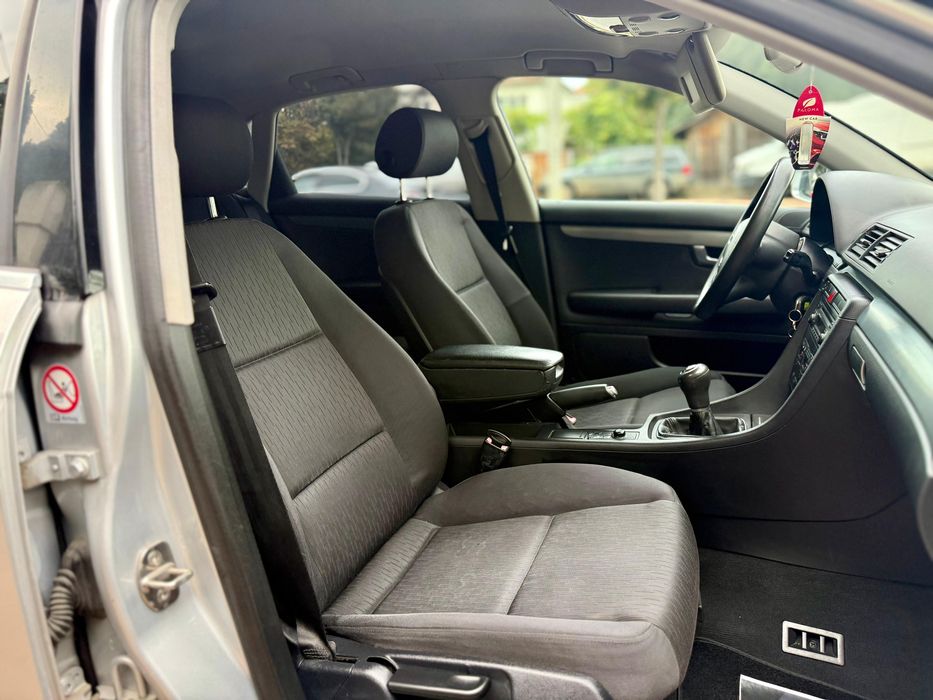 • Audi A4 B7 2007 / 2.0 Diesel / Parc Auto / Rate / Garantie •
