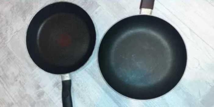 2 tigai teflon, 24 de cm