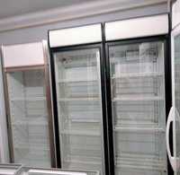 Продам большой холодильник обемный работает очень хорошо охлаждает
