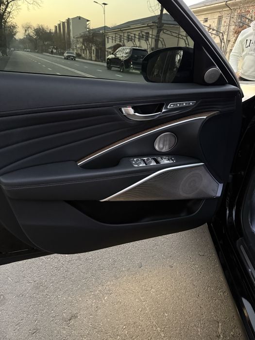 Kia K9 holati tinu toza moshina