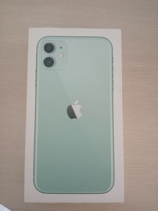 Продам iPhone 11