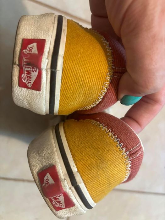 Tenesi Vans unisex mărime 38(24,5cm)