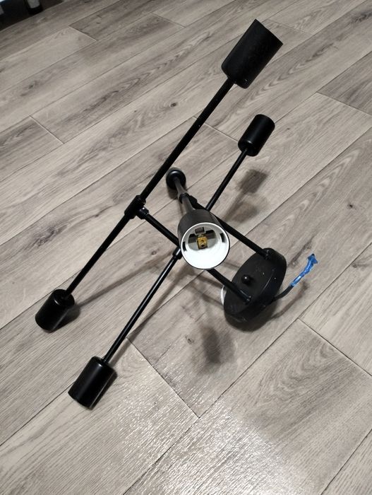 Люстра в стиле хайтек