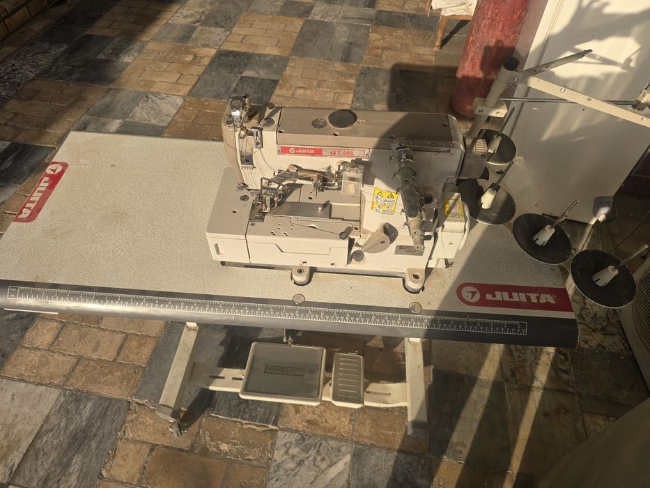 Tikuv mashina sotiladi