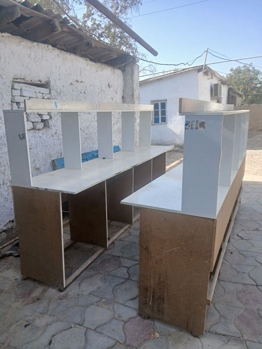 Компютер столлари сотилади