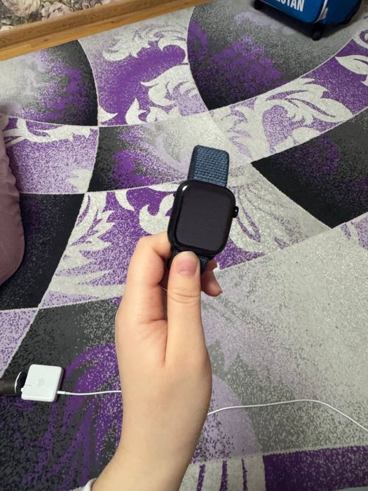 Apple watch 11 series - идеальное состояние